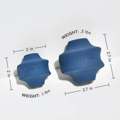 Natural Rubber Twist Toss Ball Dog Toy